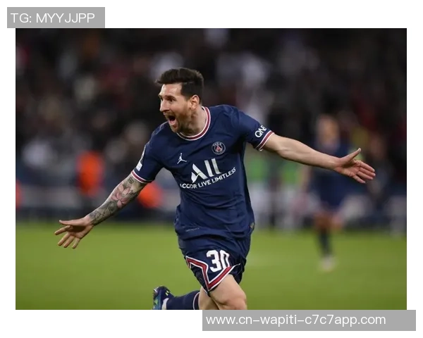 沙龙高层：梅西是独一档运动员！自己坐一桌！